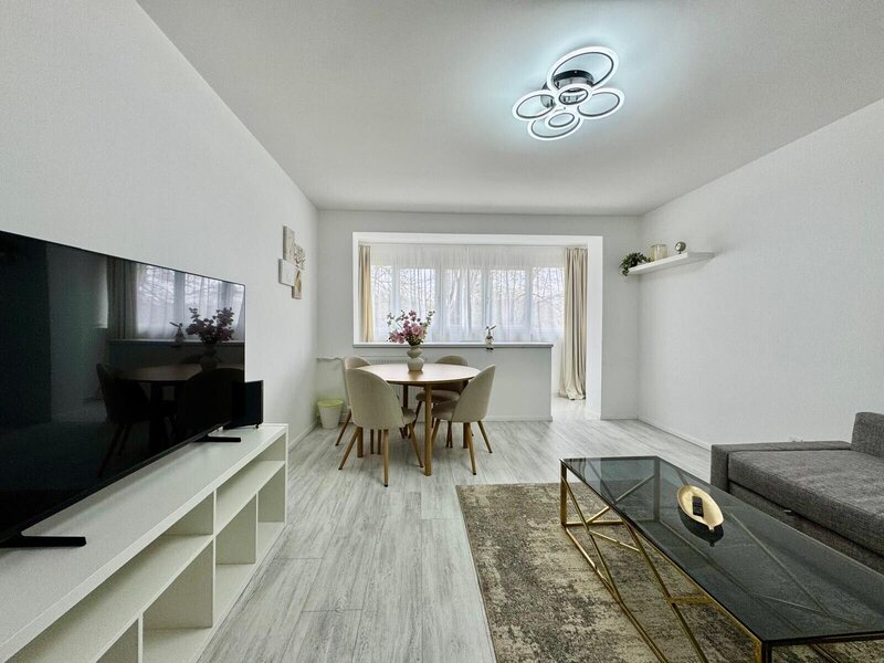 Bucurestii Noi, inchiriere garsoniera, mobilata si utilata modern.