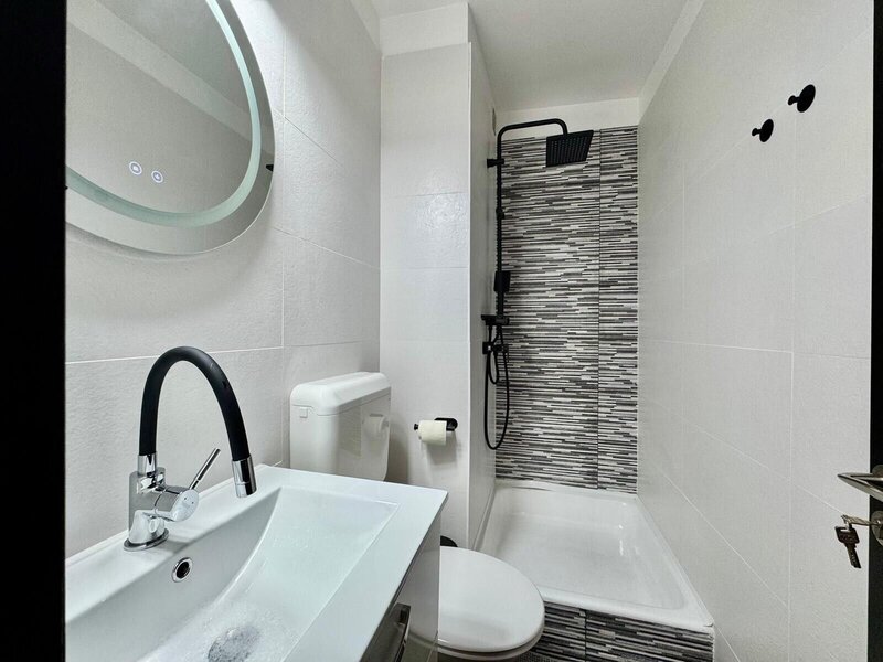 Bucurestii Noi, inchiriere garsoniera, mobilata si utilata modern.