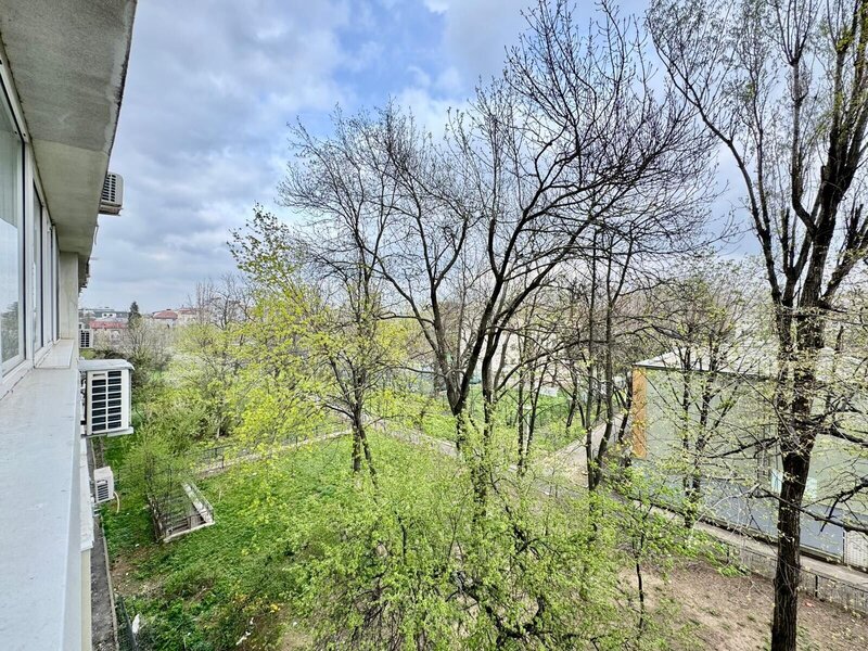 Bucurestii Noi, inchiriere garsoniera, mobilata si utilata modern.